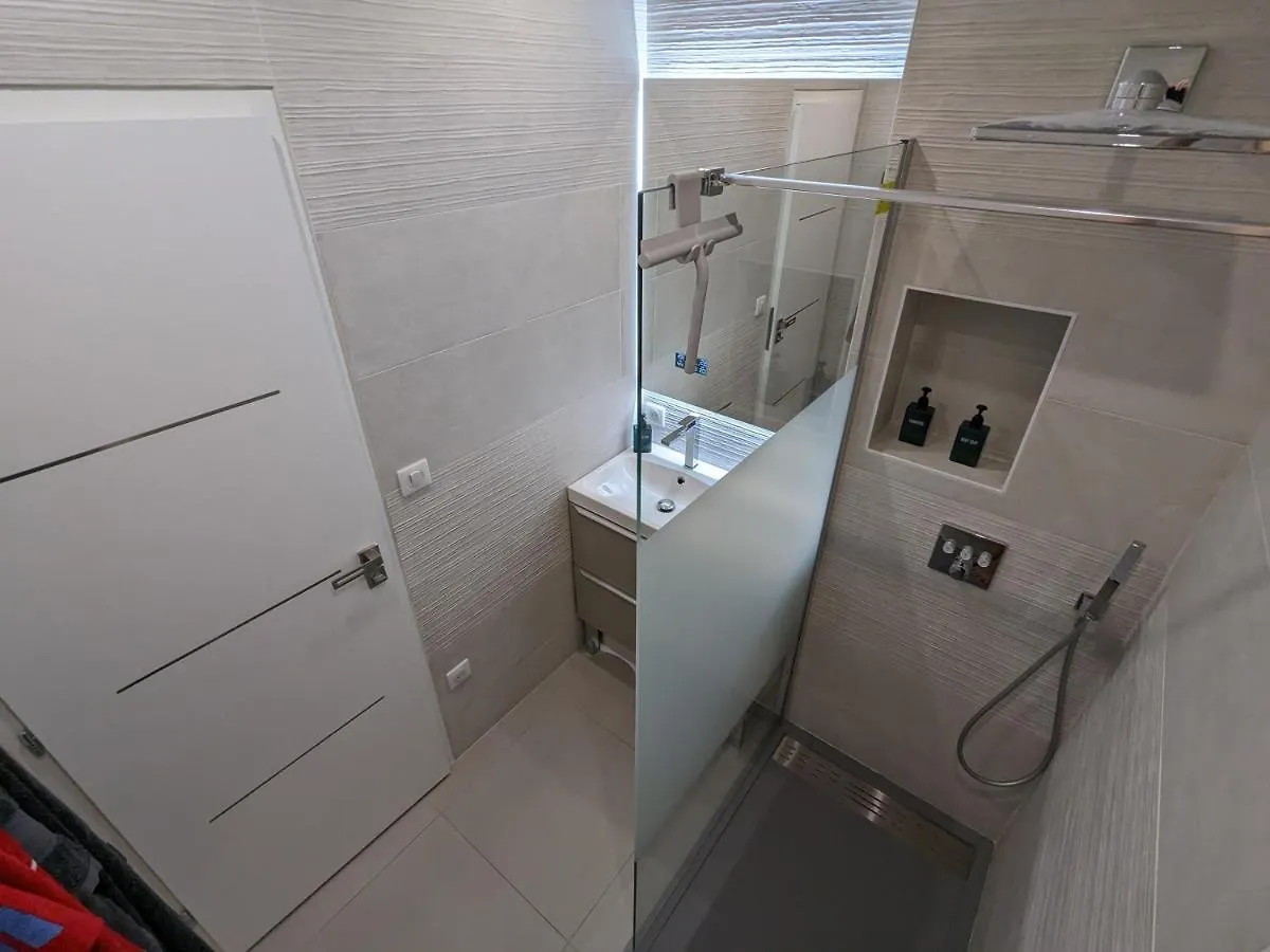 Apt 2 Chambres - Direct Gare Part-Dieu, Lyon - Ascenseur & Wi-Fi Gratuit France